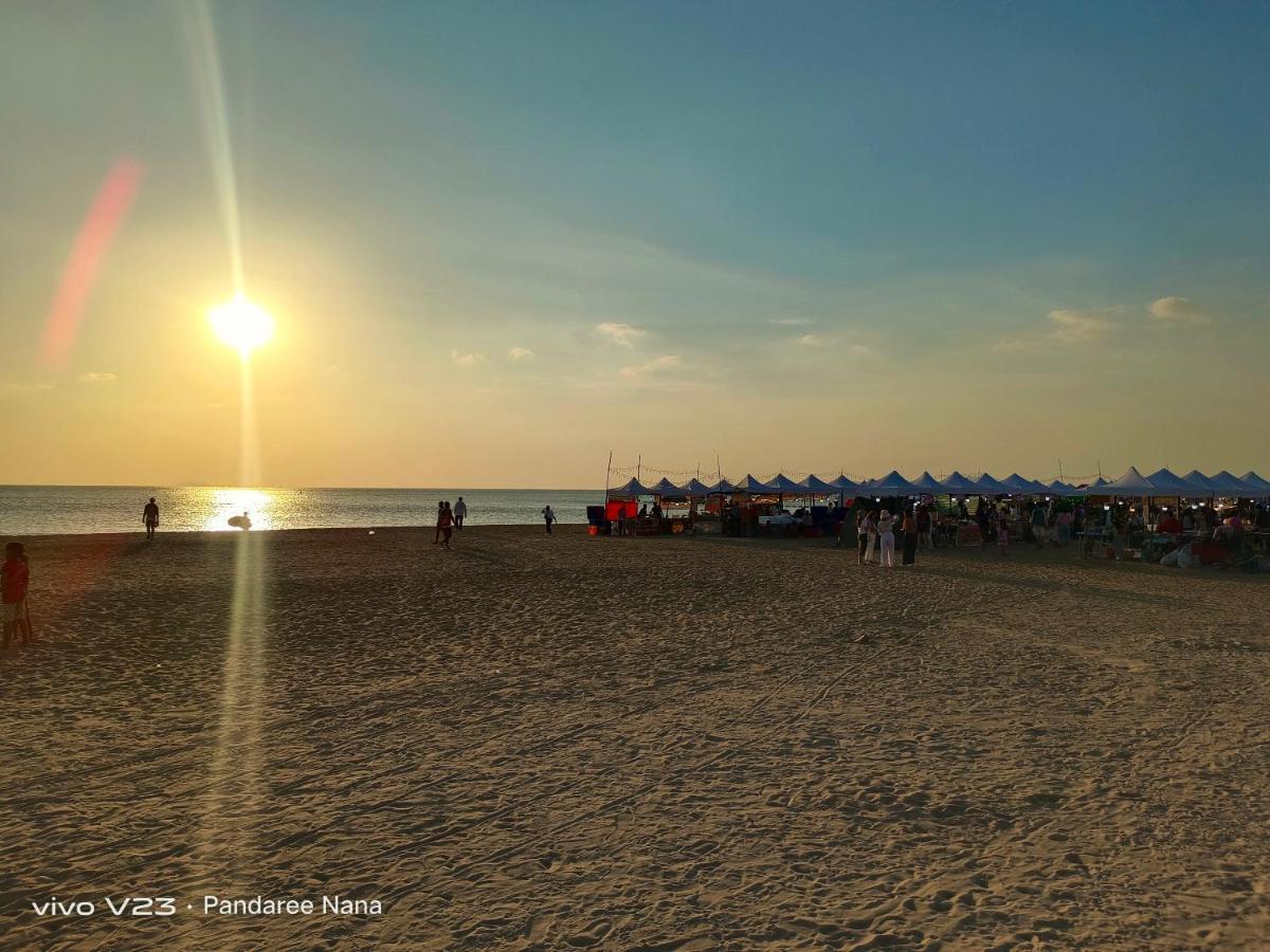 Mandala Beach Villa Jomtiean หาดจอมเทียน ภายนอก รูปภาพ